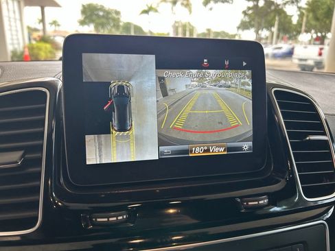 Used 2016 Mercedes-Benz GLE 450 4MATIC Coupe image 9