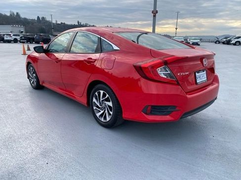 Used 2016 Honda Civic EX image 6