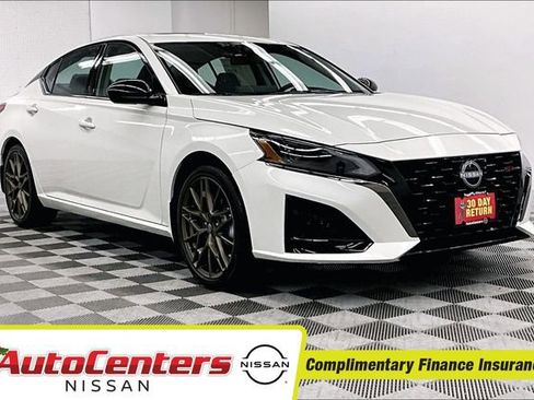 New 2025 Nissan Altima 2.5 SR w/ SR Premium Package image 1