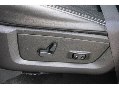 Used 2017 RAM 1500 Sport AWD/4WD image 16