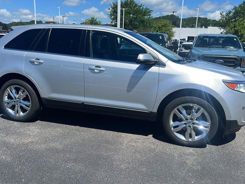 Used 2014 Ford Edge Limited FWD image 3