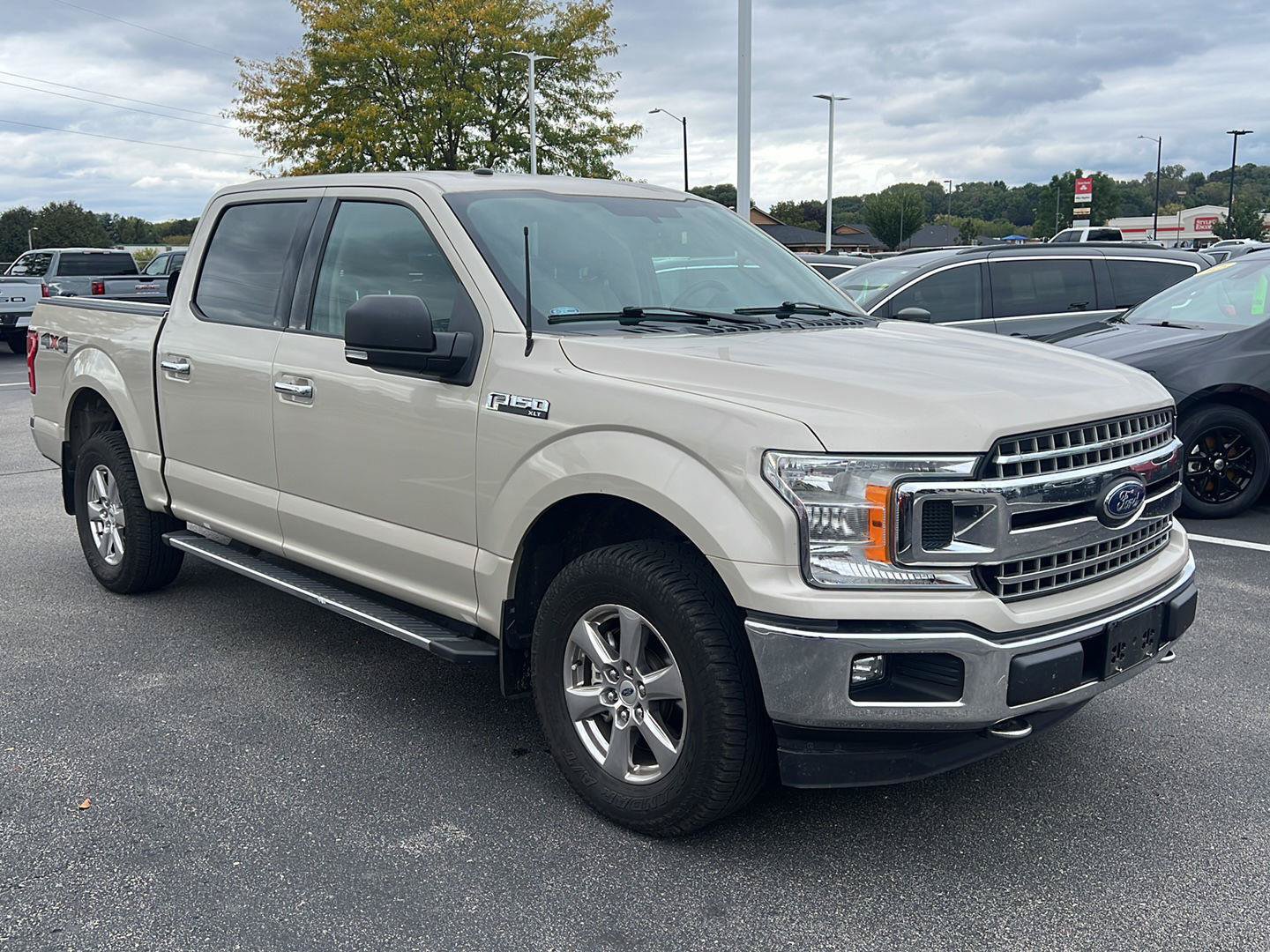 Used 2018 Ford F150 XLT w/ Equipment Group 302A Luxury AWD/4WD image 2