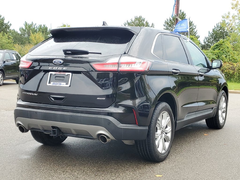 Certified 2023 Ford Edge Titanium w/ Equipment Group 301A AWD/4WD image 4