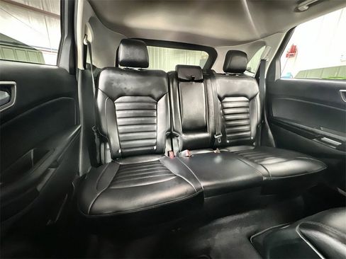 Used 2024 Ford Edge SEL image 21