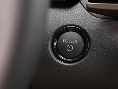 New 2026 Toyota Camry XLE AWD/4WD image 15