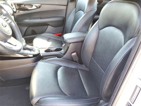 Used 2019 Kia Forte EX image 27