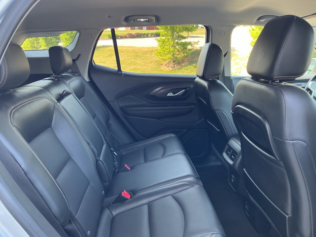 Used 2020 GMC Terrain SLT w/ Preferred Package FWD image 32