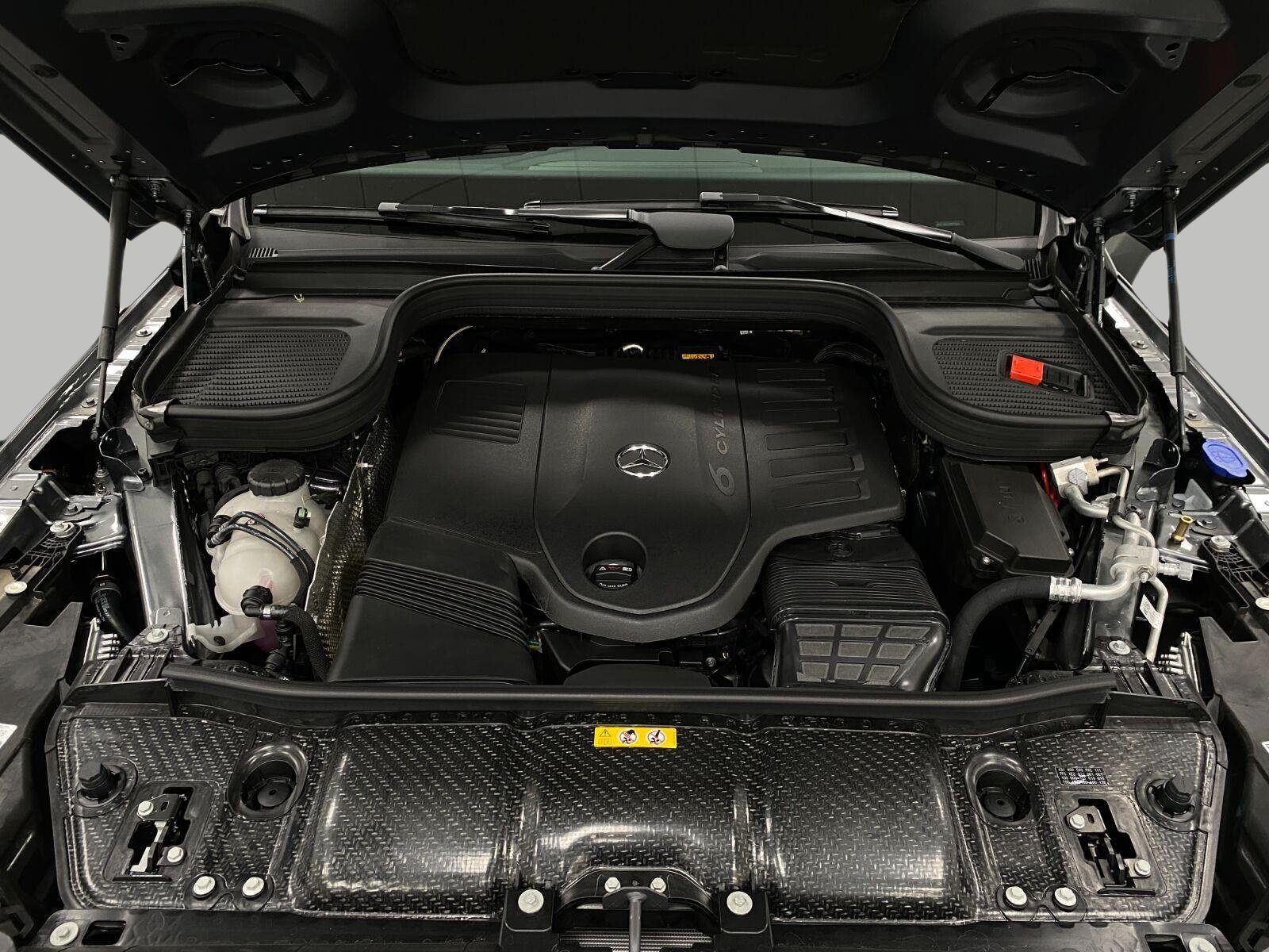 New 2026 Mercedes-Benz GLS 450 4MATIC image 12