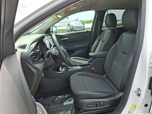 Certified 2023 Buick Encore GX Select w/ Safety Package II AWD/4WD image 14