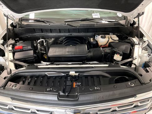 Used 2024 Chevrolet Silverado 1500 LTZ w/ LTZ Premium Package AWD/4WD image 30