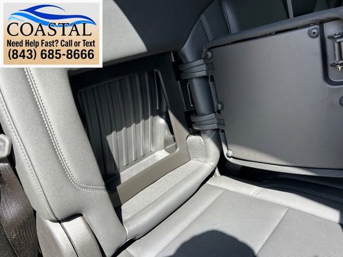 Used 2025 GMC Sierra 1500 SLT AWD/4WD image 23