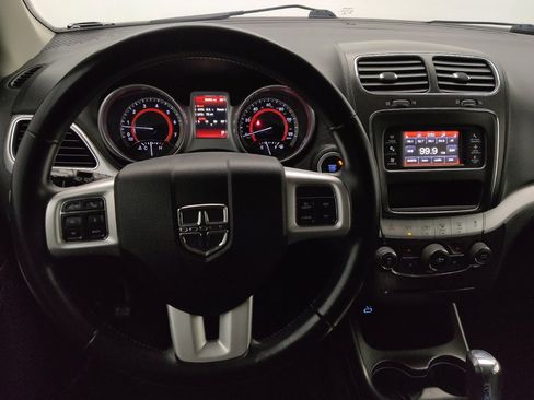 Used 2018 Dodge Journey SE w/ Connectivity Group FWD image 22