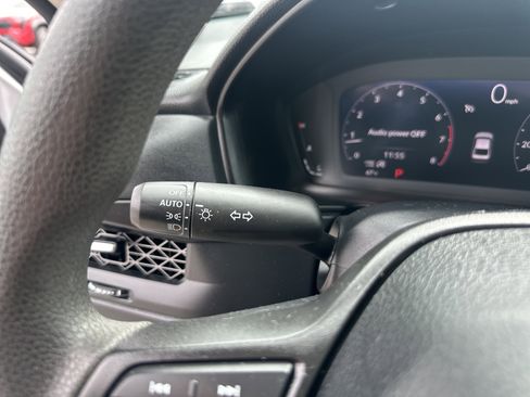 Used 2025 Honda Accord SE image 24