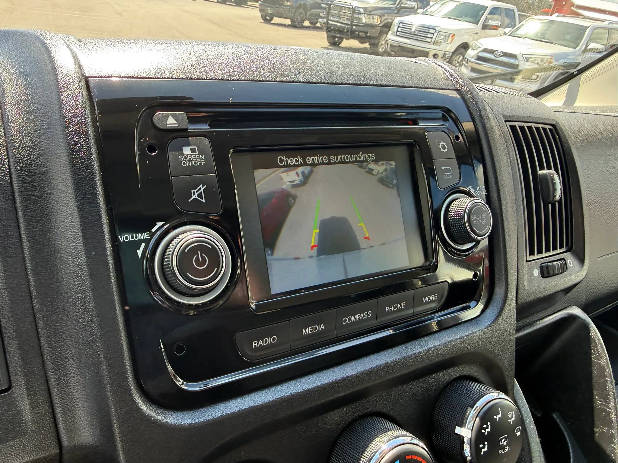 Used 2016 RAM ProMaster 1500 FWD image 13