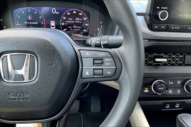 Certified 2025 Honda Accord SE image 14