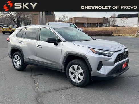 Used 2024 Toyota RAV4 LE image 3