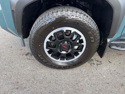 New 2026 Toyota 4Runner TRD Off-Road AWD/4WD image 10