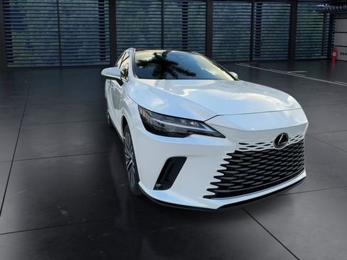 New 2026 Lexus RX 350h image 3