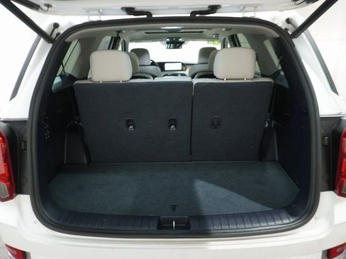 Used 2021 Hyundai Palisade Limited image 10