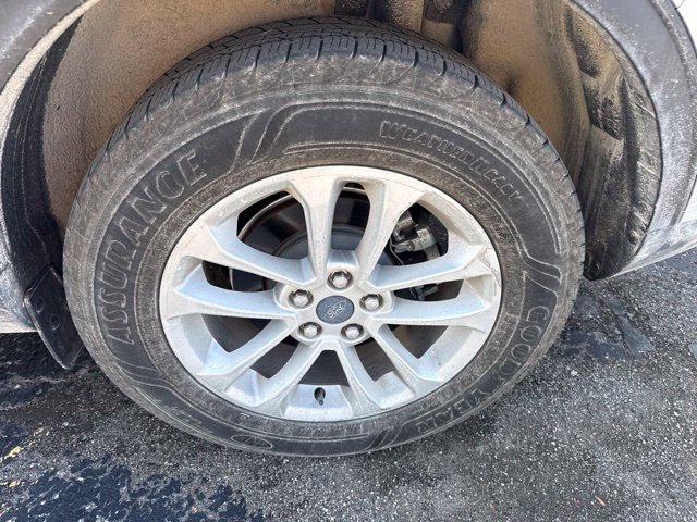 Used 2020 Ford Escape SE AWD/4WD image 6