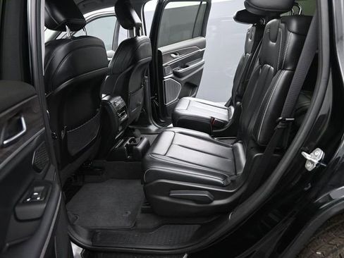 Used 2021 Jeep Grand Cherokee L Limited image 13