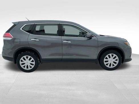 Used 2014 Nissan Rogue S image 8