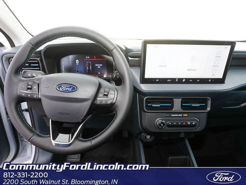 New 2026 Ford Maverick Lobo AWD/4WD image 12