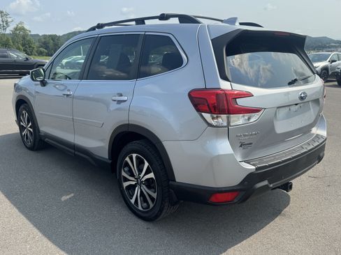 Used 2020 Subaru Forester Limited AWD/4WD image 6