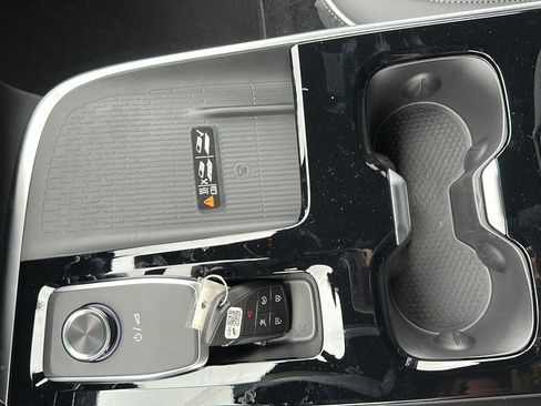 New 2026 Buick Enclave Sport Touring w/ Power Package image 9