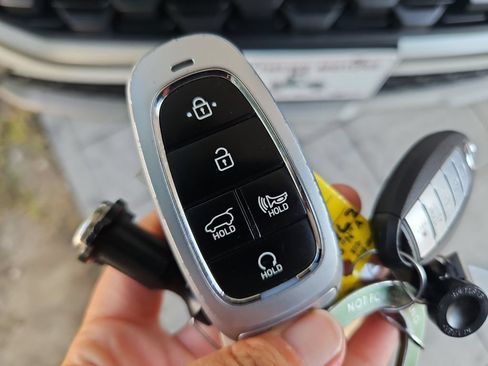 Used 2023 Hyundai Santa Fe SEL AWD/4WD image 42