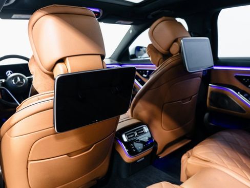 Used 2024 Mercedes-Benz S 580 4MATIC Sedan image 31