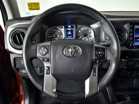 Used 2022 Toyota Tacoma SR5 image 28
