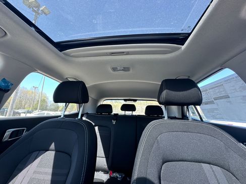 New 2026 Hyundai Venue SEL image 31