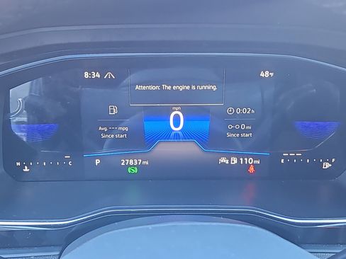 Certified 2023 Volkswagen Jetta SE w/ Panoramic Sunroof Package image 21