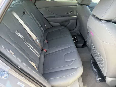 New 2026 Hyundai Elantra SEL Sport Premium image 18