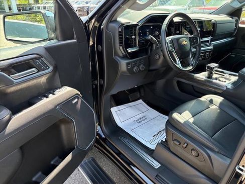 Certified 2023 Chevrolet Silverado 1500 LTZ w/ LTZ Convenience Package II AWD/4WD image 11