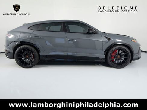 Used 2024 Lamborghini Urus S image 4