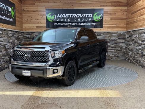 Used 2021 Toyota Tundra SR5 w/ SR5 Leather Package RWD image 4