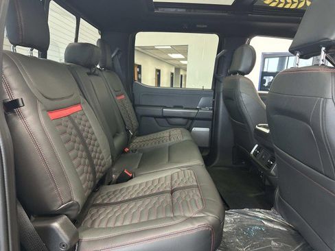 New 2025 Ford F150 Lariat w/ Equipment Group 501A Mid image 16