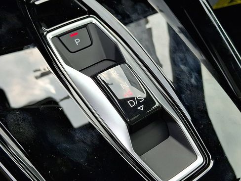 New 2026 Audi RS 3 AWD/4WD image 9