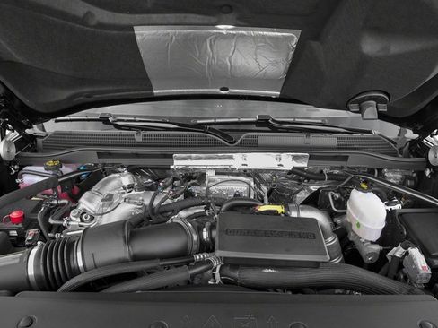 Used 2018 GMC Sierra 2500 Denali w/ Duramax Plus Package AWD/4WD image 16