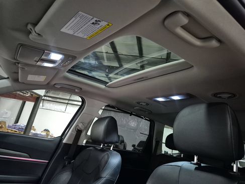 Used 2022 Kia Telluride EX w/ Towing Package FWD image 20