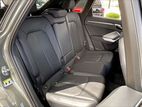 Used 2023 Audi Q3 2.0T Premium w/ Convenience Package AWD/4WD image 20