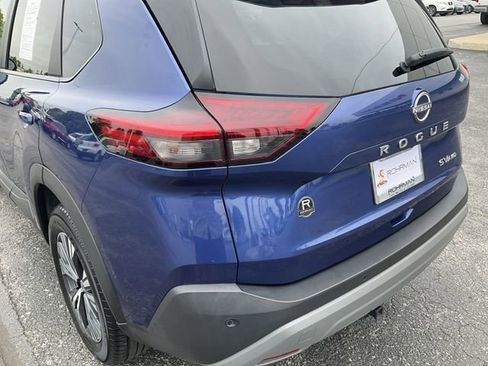 Used 2022 Nissan Rogue SV AWD/4WD image 27