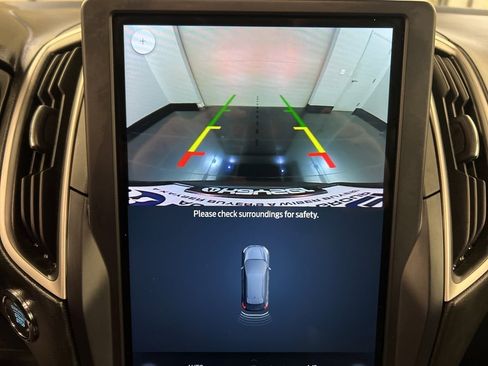 Certified 2022 Ford Edge SEL w/ Convenience Package image 12