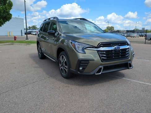 New 2025 Subaru Ascent Touring image 8