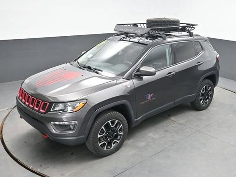 Used 2021 Jeep Compass Trailhawk AWD/4WD image 22