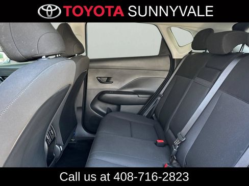Used 2025 Hyundai Kona SEL AWD/4WD image 5