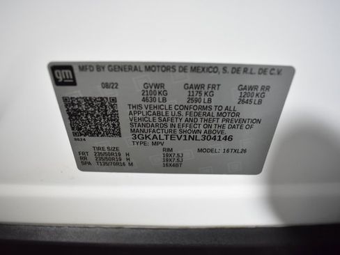 Used 2022 GMC Terrain SLE w/ Driver Convenience Package image 45