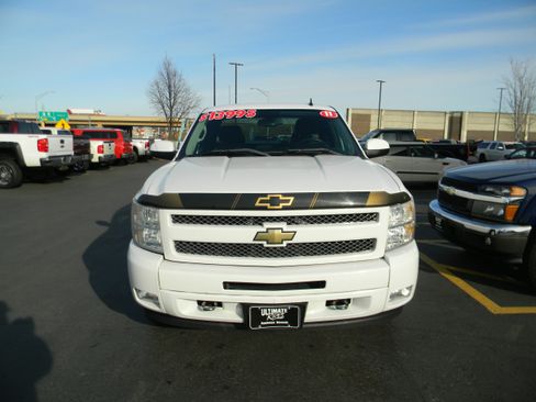 Used 2011 Chevrolet Silverado 1500 LT w/ All-Star Edition RWD image 2